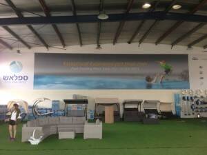 שילוט פלריג לפרסום