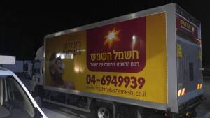 שלטים לפרסום על משאית